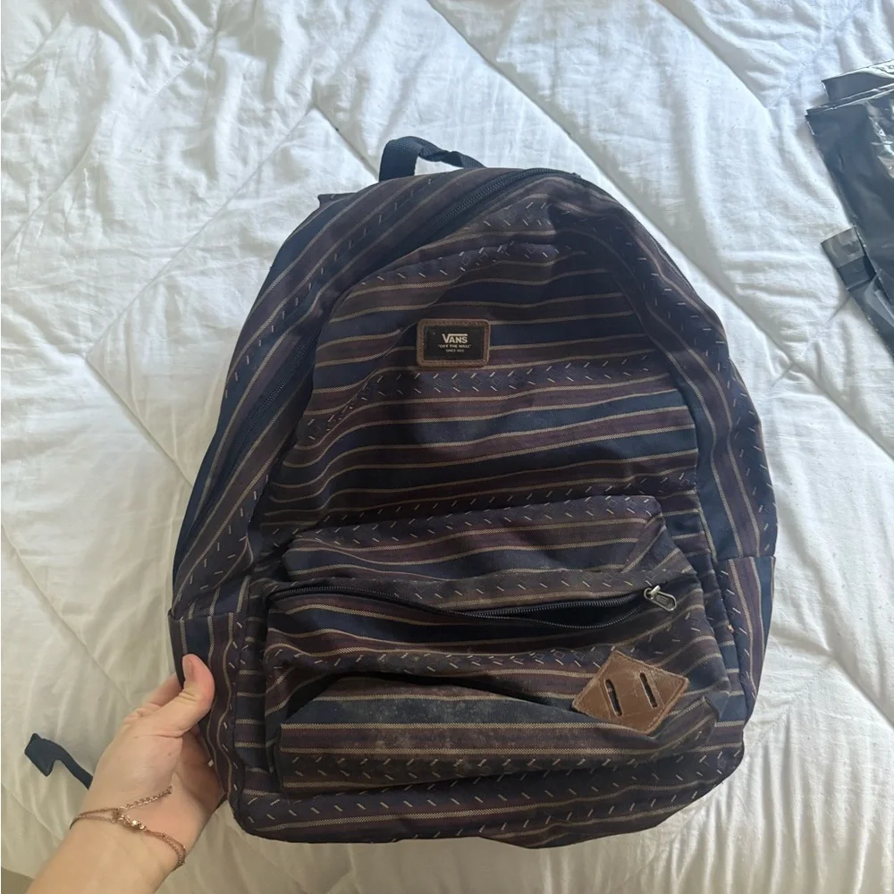 VANS backpack - Picture 2 of 8